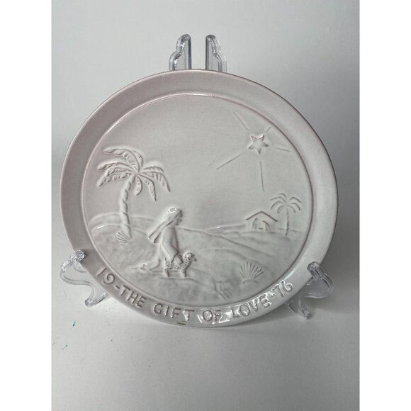 Frankoma 1976 Gift of Love XMas Plate - Picture 10 of 11